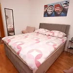 N&N Studio In Cavtat