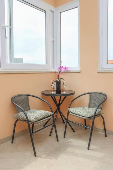 N&n Studio In Apartment Cavtat